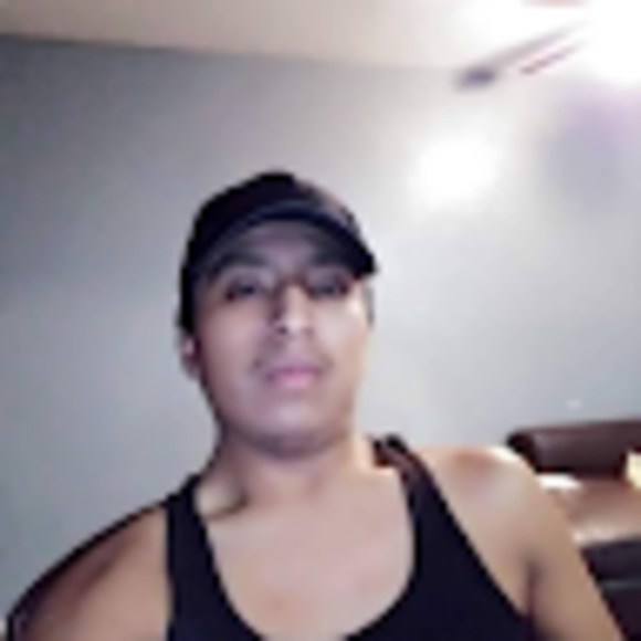 Meet your Posher, Moises - Picture 1 of 1